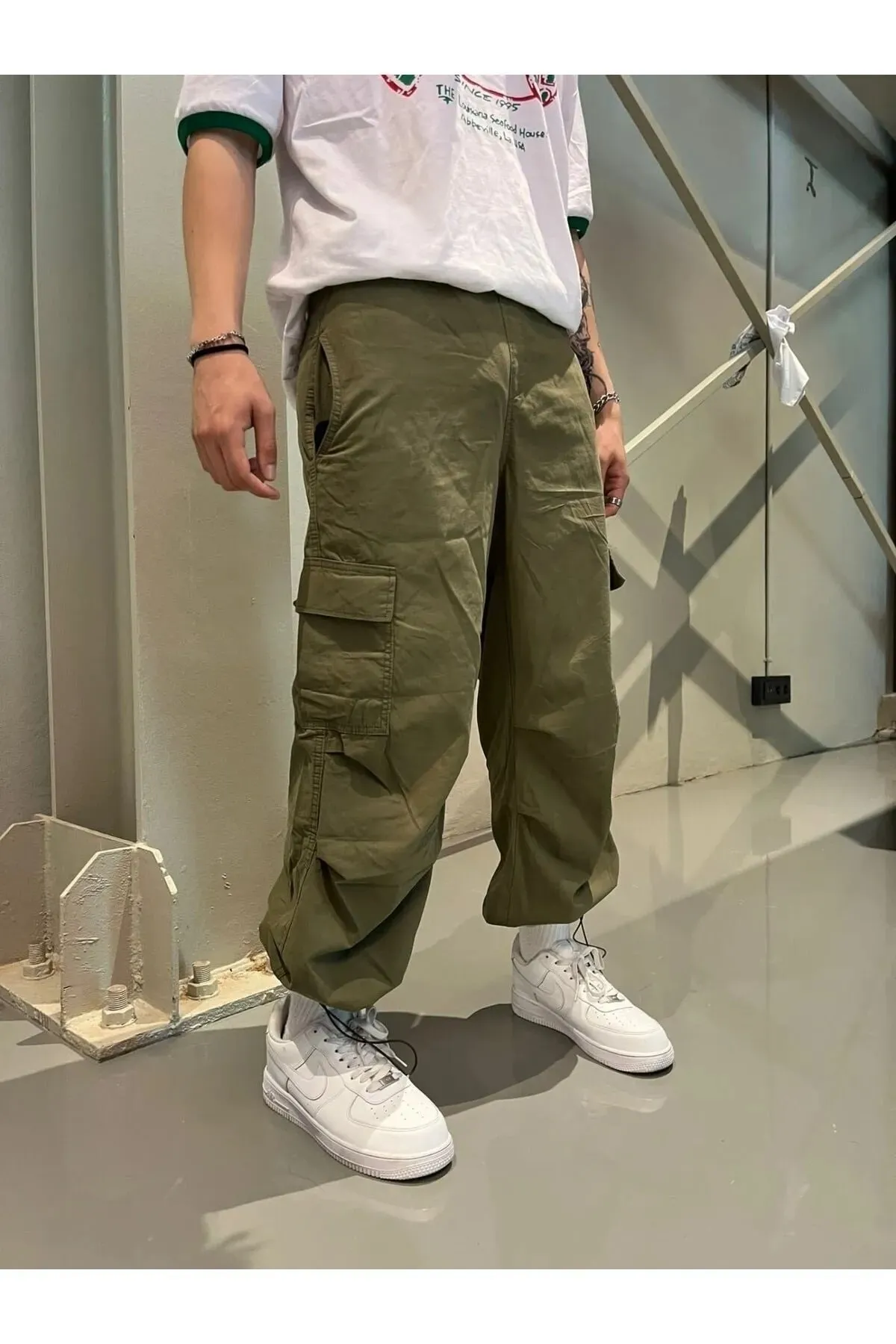  Kargo Cepli Paraşüt Pantolon
